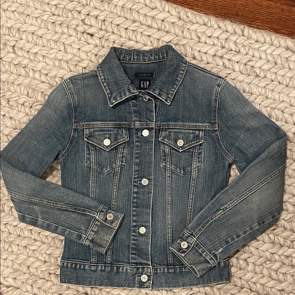 GAP Classic Indigo Denim Jacket